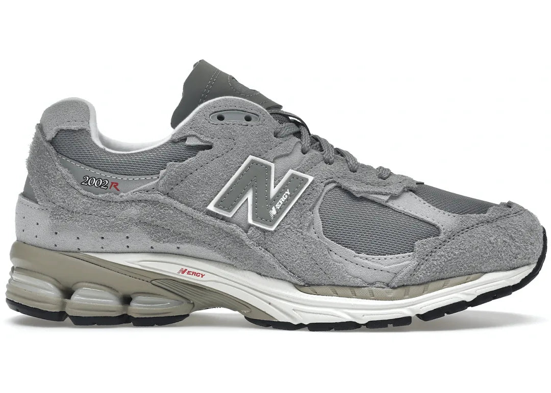 New Balance 2002R Protection Pack Grey - PLUGSNEAKRS